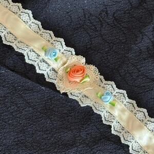 Bridal 1990s Lace Ribbon Choker Necklace Handmade by Anna Konya Vintage Wedding